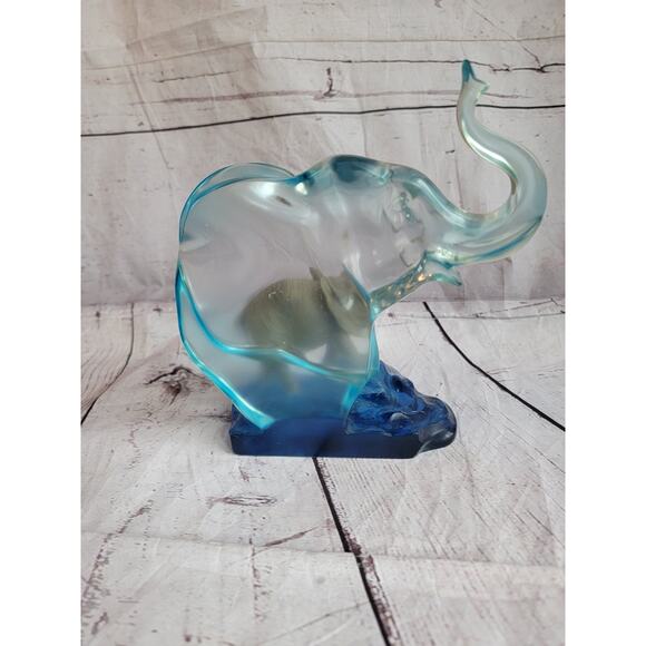 Clearly Elephant/Water Pool Reflection Westland#2638 Giftware Clear Blue Resin - Picture 8 of 11